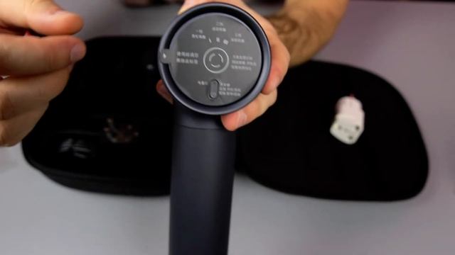 Перкуссионный массажер Xiaomi Mijia Fascia Gun. Чистый кайф по отличной цене! смотреть онлайн