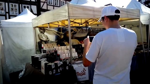 Влог: обед у реки и поездка на ПРАЗДНИК КОЛБАСЫ (25.09.2016) смотреть онлайн