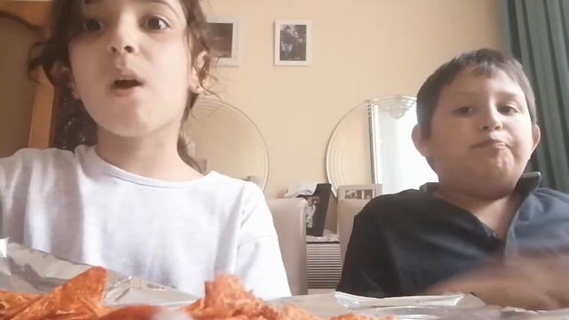 Aydın'la beraber baharatlı cips yiyoruz смотреть онлайн