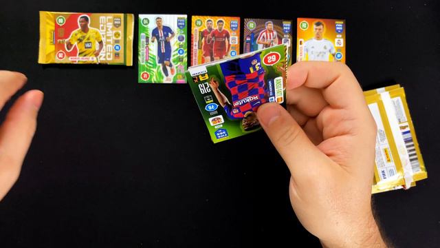 PANINI FIFA 365 Adrenalyn XL 2021 - MULTIPACK смотреть онлайн