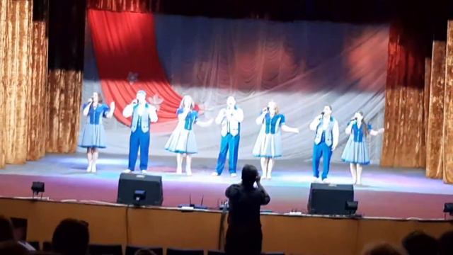 Калина стоїть біла_нар.вок.анс.ЗОРЕЦВІТ смотреть онлайн