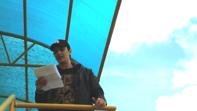 Как отучить гадить по углам кошку и Как приучить котенка к лотку смотреть онлайн