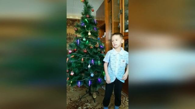 Рогов Марк. Стихотворение А. Барто «Помощница». смотреть онлайн