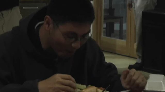 Call of Duty: Finest Hour - Eating.bik смотреть онлайн