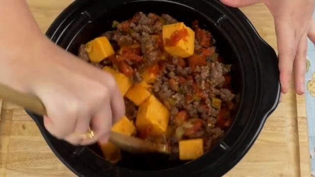 Густой сливочный соус с сыром чеддер смотреть онлайн