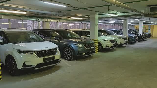 КИА КАРНИВАЛЫ_KIA CARNIVAL 2020-2022г. 2,2 турбодизель 197л.с SIGNATURE LIMOUSINT в НАЛИЧИИ в Москве смотреть онлайн