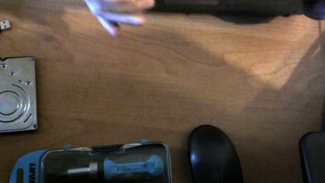 Уронили ноутбук и жесткий диск издает звуки смотреть онлайн