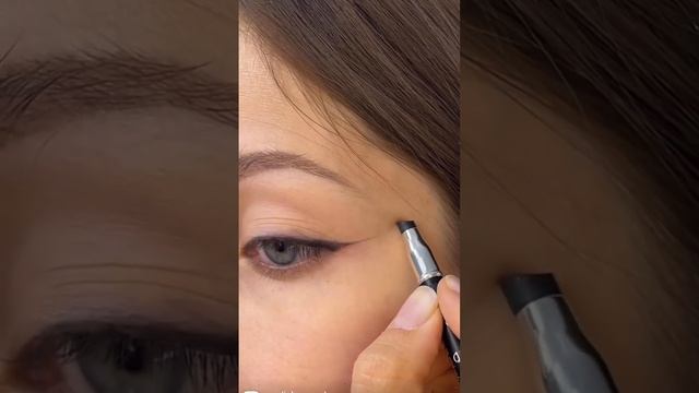 3 ШАГА для ИДЕАЛЬНОЙ СТРЕЛКИ ! Что нужно: карандаш Pupa 05,чёрные тени, консиллер! ❤️ и подписка! смотреть онлайн