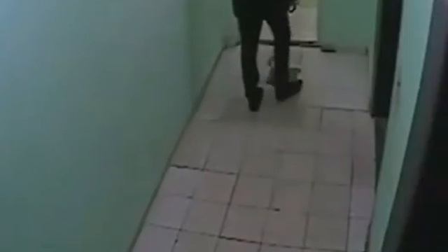 Девочка спаслась от маньяка смотреть онлайн
