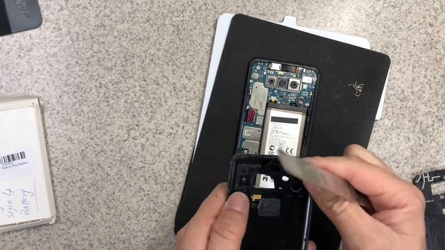 How To Change LG V40 Thinq Battery & Back Cover | Lg V40 Thinq Battery & Back Cover Replacement
