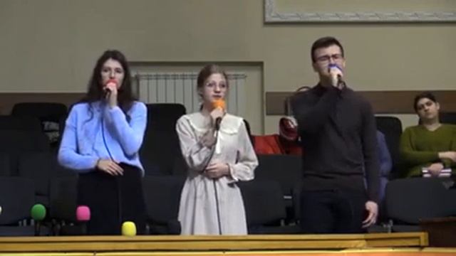 Снова желтой листвою покрылась земля смотреть онлайн