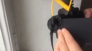 Как надеть объектив на Canon. Как снять его. Как надеть ремешок и т.д.