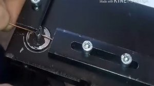 Ручной станок для изготовления ушек рыболовных чебурашек