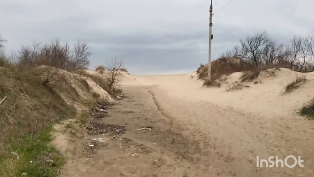 Море и пляж Анапы напротив Дельфинария: очень холодный ветер! смотреть онлайн