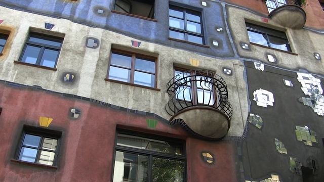 Hundertwasserhaus In Vienna Austria, смотреть онлайн
