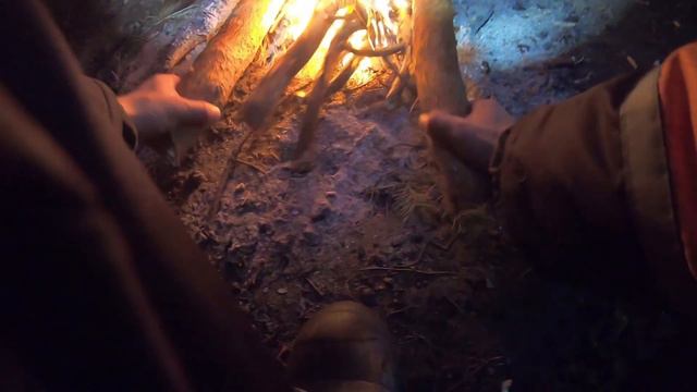 Рыбалка с ночёвкой!!!Мои первые рыбалки начались с этого места! смотреть онлайн