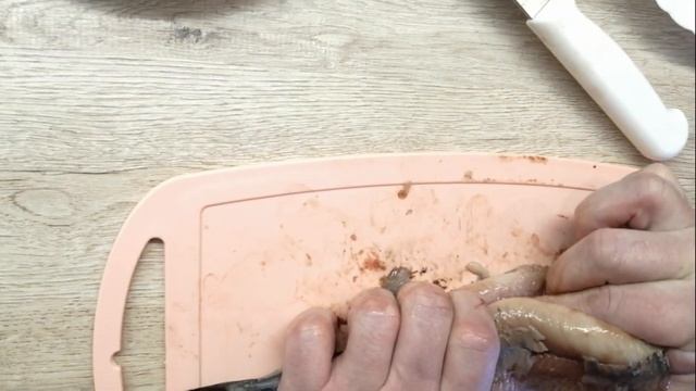Как разделать селедку на филе быстро/Филе сельди за 3 минуты/ВКУСНОДЕЛ смотреть онлайн