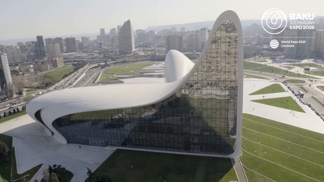 Heydar Aliyev Cultural Center смотреть онлайн
