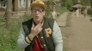 Реклама Сникерс с семечками 2014   'Тьфу на голод'