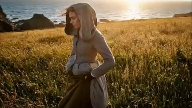 Eleanor Tomlinson   Medhel An Gwyns