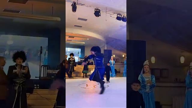 Народный Ансамбль «Кавказ» - Шоу-программа «Огни Кавказа»? смотреть онлайн