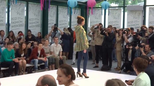 курточка Зеленая зима, коллекция Городская легенда смотреть онлайн