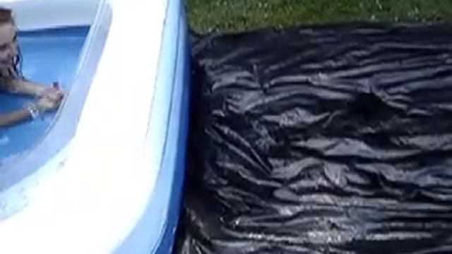 Slip N Slide: A Guide to the Slide смотреть онлайн