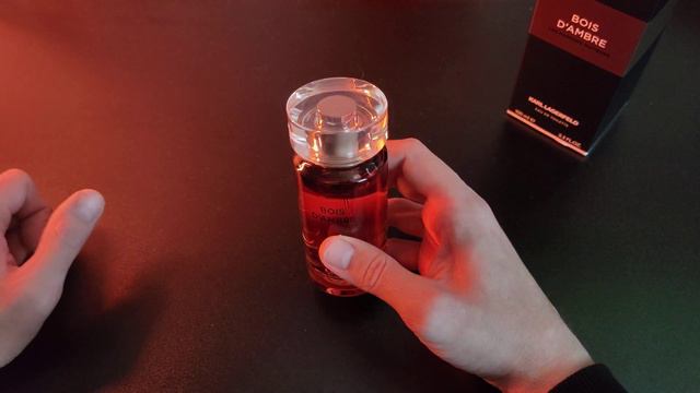 Обзор Karl Lagerfeld Bois D' Ambre
