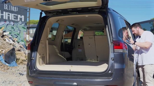 2022 Toyota Landcruiser 300 Series Review: Finally, a CRITICAL review. смотреть онлайн