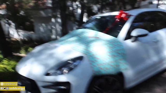 CHRISTMAS PRESENT PRANK ON BROTHER - HE STOLE A CAR! смотреть онлайн