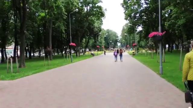 г.Чернигов. Центральный парк. 2017 год июнь смотреть онлайн