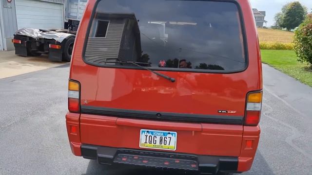 Mitsubishi L300 +V6+kompresor Co Ty na to? смотреть онлайн