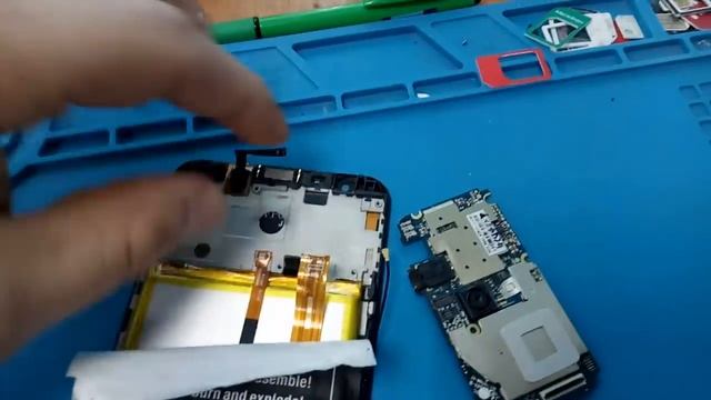 Доломал телефон клиента. Почему важен договор оказания услуг? смотреть онлайн