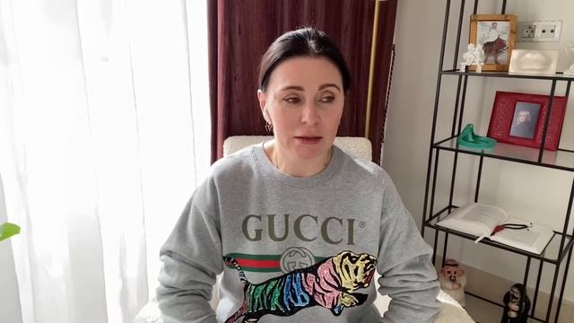 Что у меня с лицом??|Процедуры которые я делаю у косметолога | Распаковка Jo Malone смотреть онлайн