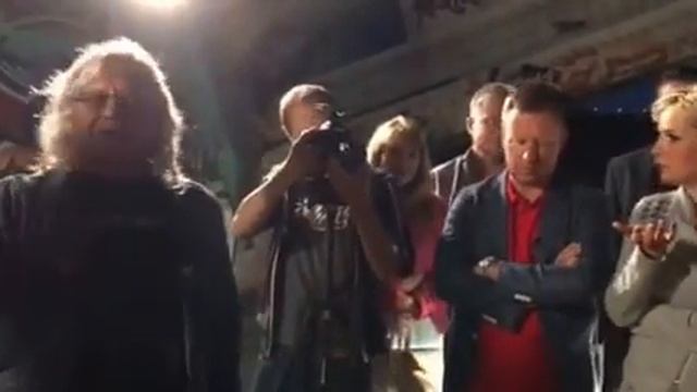 Андрей Климентьев яркий человек , яркая личность! Ничего не боится говорит так как оно есть! смотреть онлайн