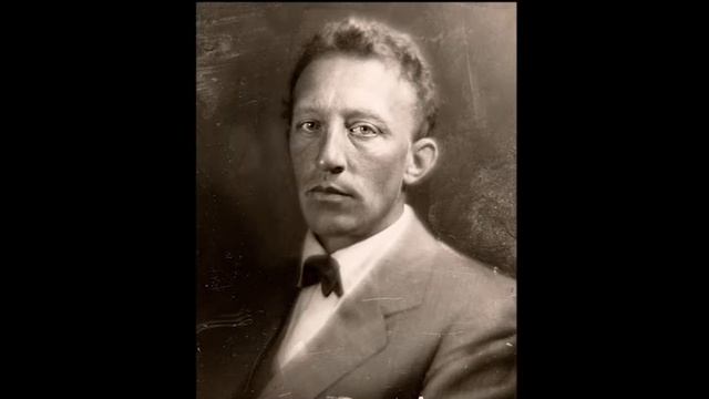 Александр Блок. Ветер принес из далека... Голос Антона Чернова. смотреть онлайн