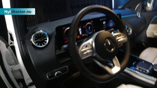Mercedes-Benz EQA 250 смотреть онлайн