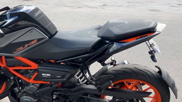 KTM 390 Duke Супер тюнінг! Як можна прикрасити практично мот! смотреть онлайн