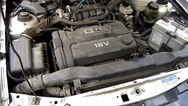 Замена моторного масла WOLF VITALTECH 5W30 и антифриза WOLF COOLANT STANDARD G 11 -36 C смотреть онлайн