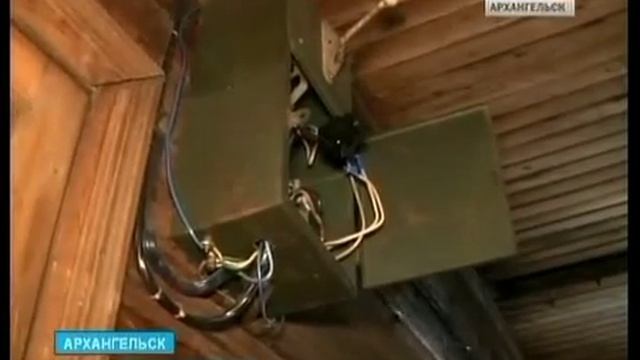 Жильцы одной из деревяшек Архангельска вынуждены проживать в страшном холоде смотреть онлайн