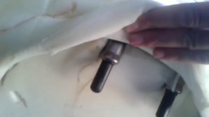 Снять фиксаторы подголовка на гранте