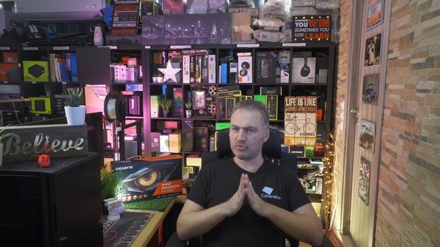 Gigabyte Gaming OC 16G RX 6800 [Greek Review] - H Nvidia RTX 3070 τα βρισκει σκούρα! смотреть онлайн