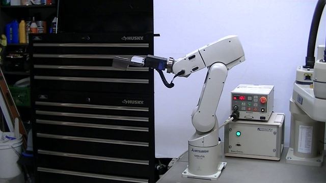 RV-1A arm ebay listing Mitsubishi Robot in motion смотреть онлайн