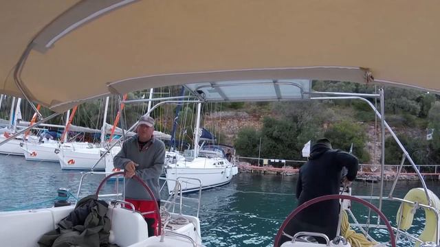 10-часовой переход на яхте под парусами между греческими островами.День 9 смотреть онлайн