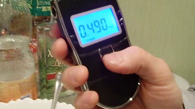 Professional Digital Breath Alcohol Tester.AVI смотреть онлайн