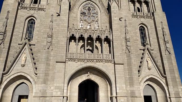 Источник Саламандры (Font de la Salamandra ) смотреть онлайн