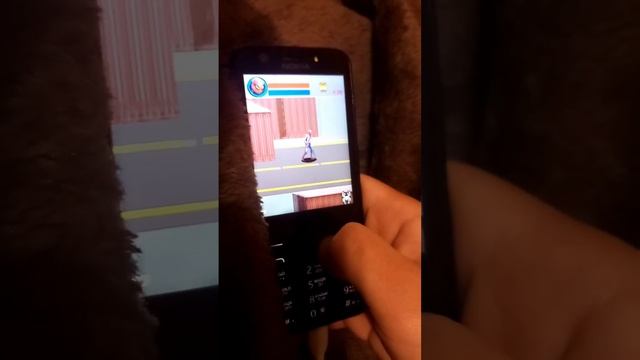 ИГРАЮ В Человека-Паука НА КНОПОЧНОМ ТЕЛЕФОНЕ | Nokia 230 смотреть онлайн