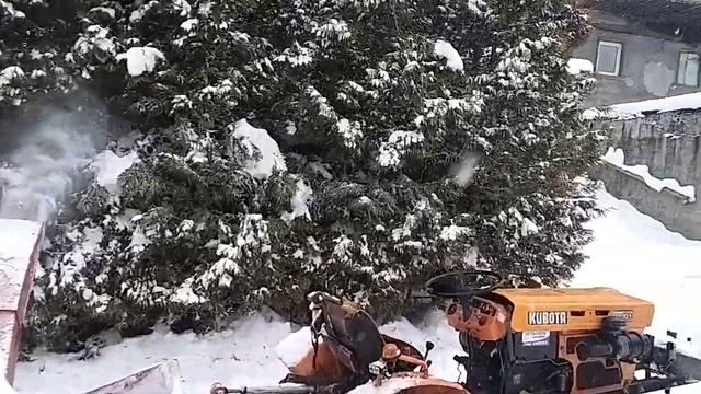 аренда снегоуборщика, уборка снегоуборщиком, аренда трактора для уборки снега, вывоз снега москва