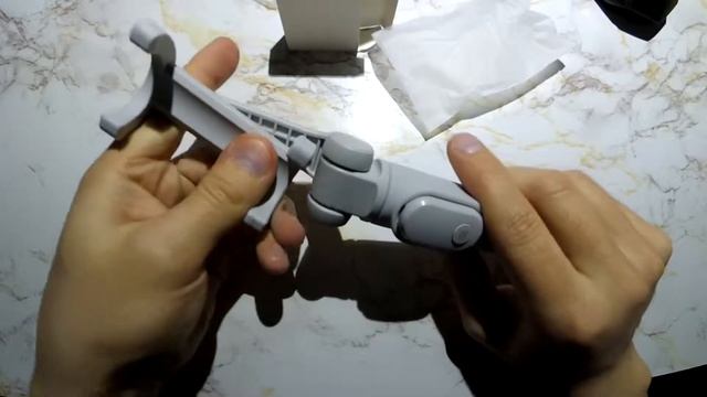 Обзор Xiaomi Mi Selfie Stick Tripod. Селфи палка и штатив в одном устройстве.