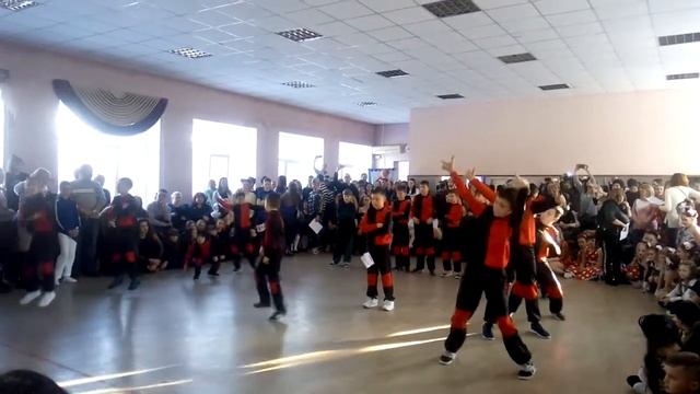 Денс студия 13. Открытый чемпионат по совр танцам.25.02.2018г. смотреть онлайн